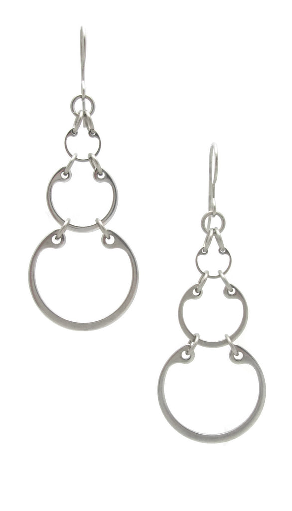 Graduated linked circles small earrings by Wraptillion; always classic, never boring.